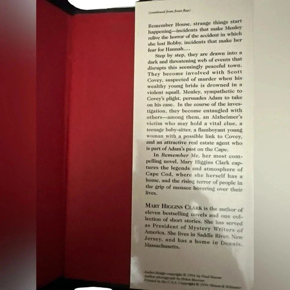 Classic Mary Higgins Clark Remember Me hardcover thriller book - Picture 3 of 3